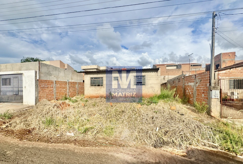 Terreno Para Venda no Jd. Nova Cambé