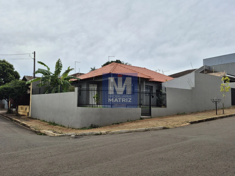 CASA PARA LOCAÇÃO NO CENTRO