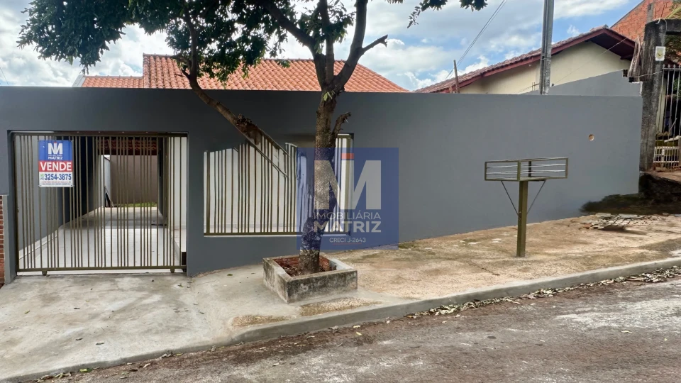 Casa para Venda no Cj. Hab. Antônio Euthymio Casaroto em Cambé Pr.
