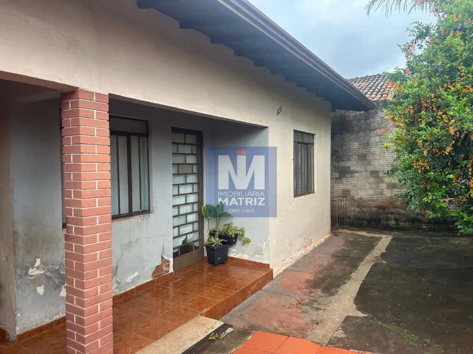CASA PARA VENDA NO JD. ALVORADA