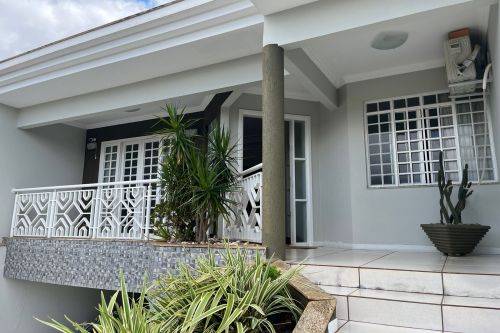 Excelente casa para locação na Vila Rica em Cambé