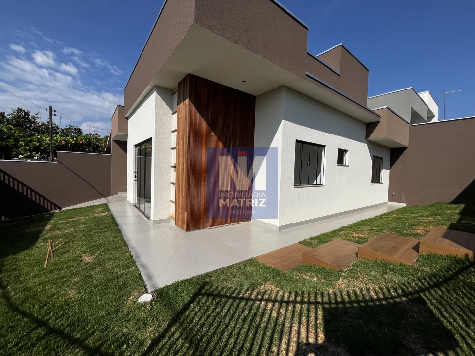 Casa Esquina 3 Quartos - Jardim Ana Rosa