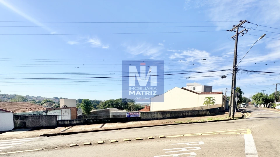 Terreno á Venda no Centro  de Cambé