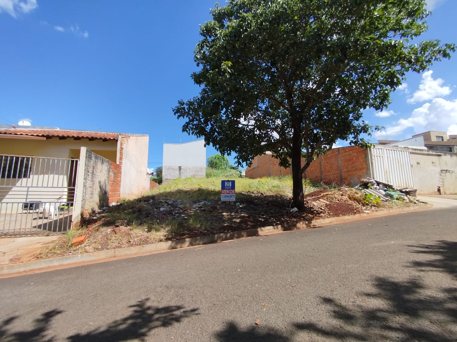 Terreno (12m de Frente) - JD. ALTO DO CAFÉ