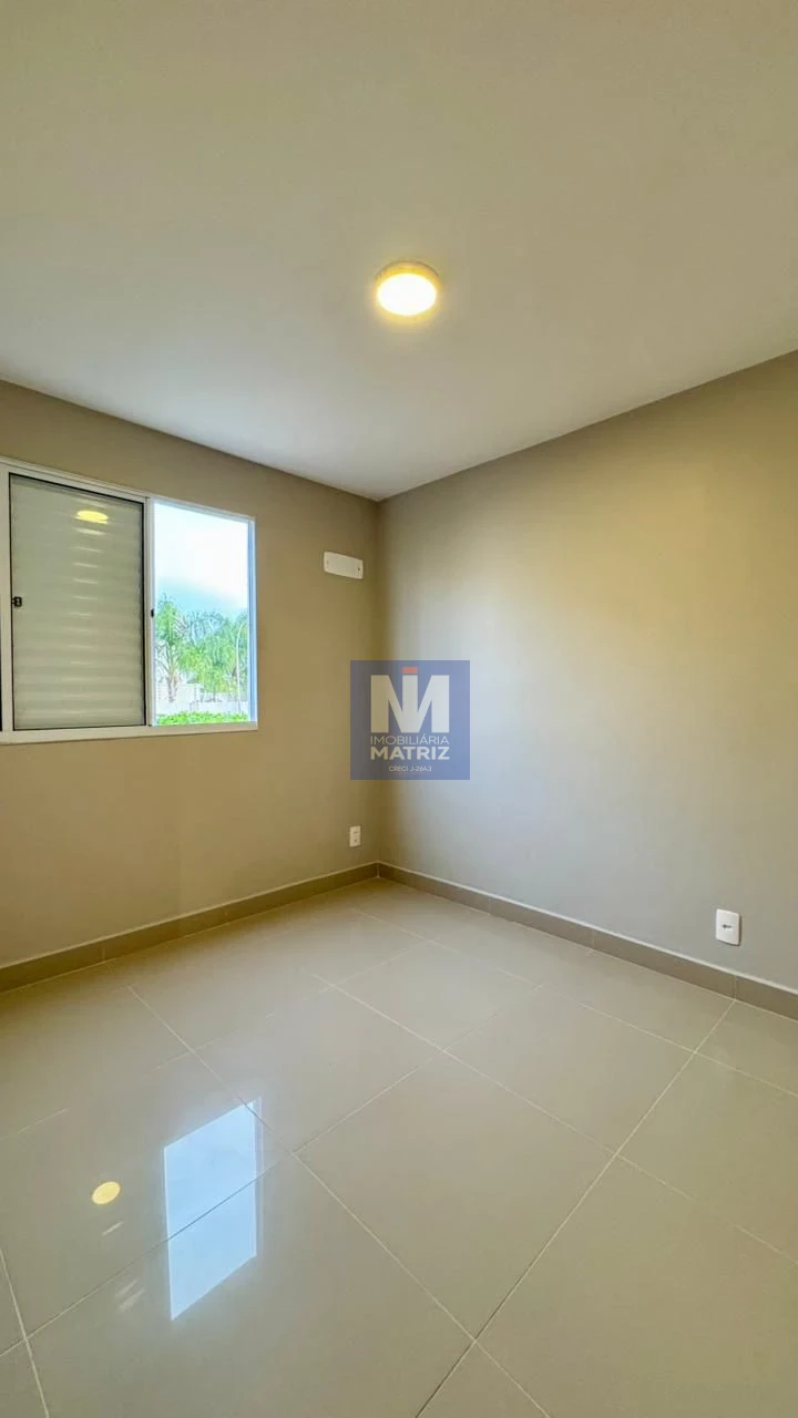 APARTAMENTO À VENDA