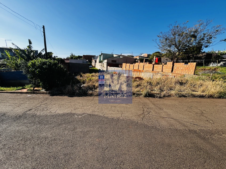 Terreno a Venda com 13,87m Frente Jardim Nova Cambé