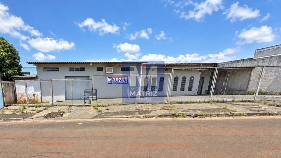 Galpão / Barracão  para Venda no  Pq. São Jorge -  Zoneamento industrial