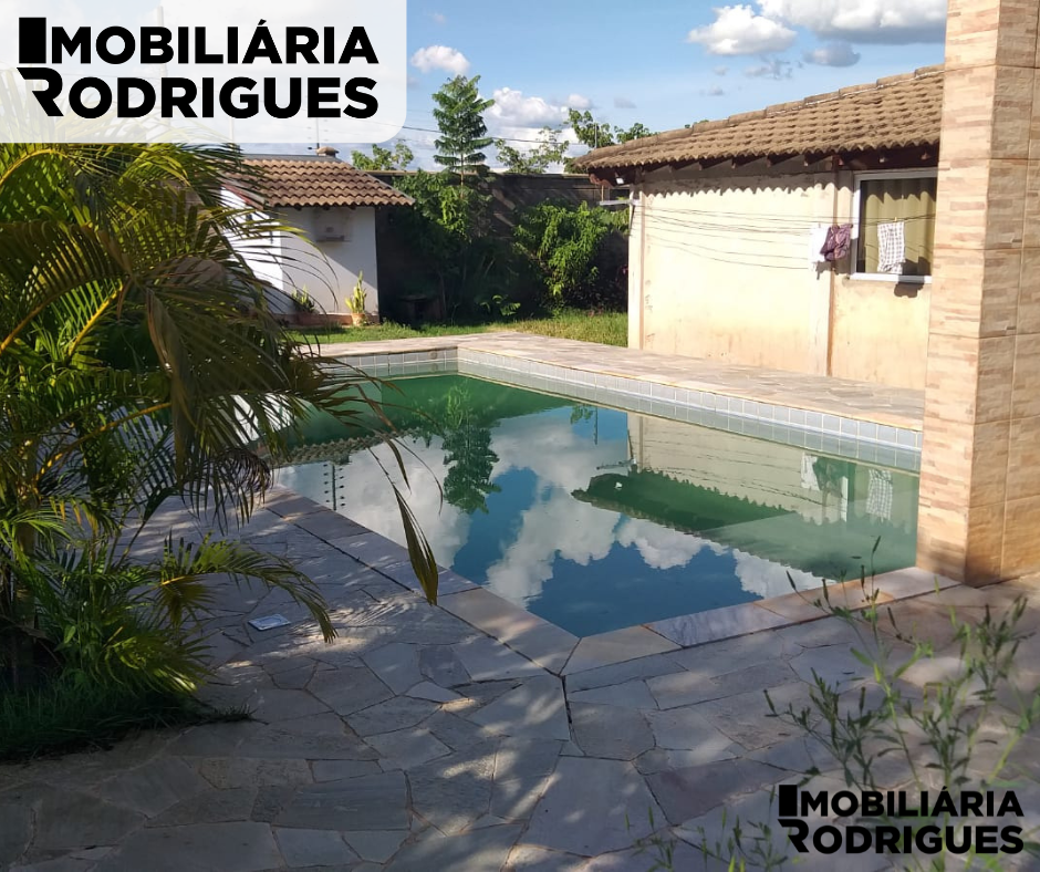 Imagens do imóveis VENDE-SE LINDA CHÁCARA EM EXCELENTE LOCALIZAÇÃO