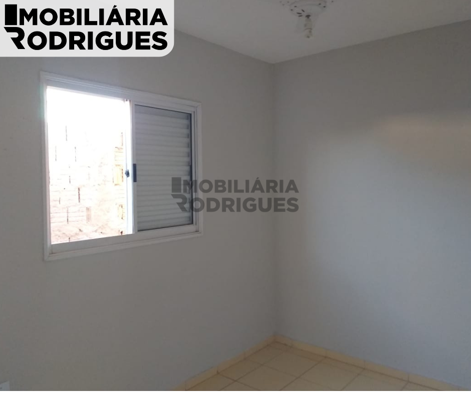 Imagens do imóveis VENDE-SE CASA EXCELENTE LOCALIZAÇÃO
