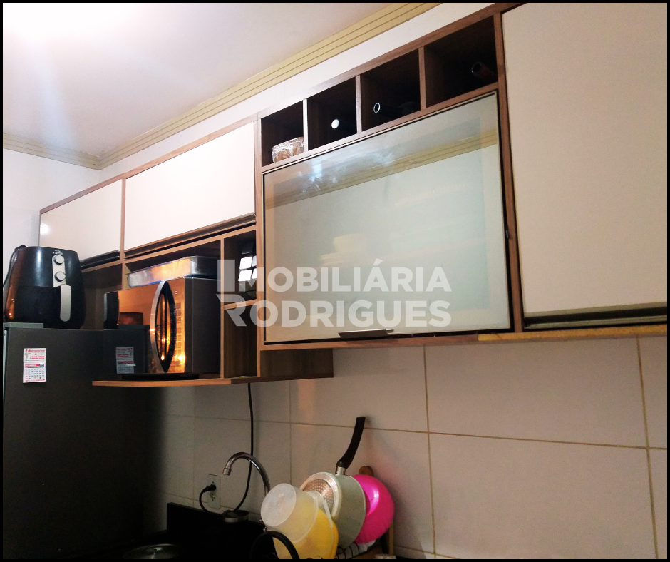 Imagens do imóveis VENDE-SE APARTAMENTO EM EXCELENTE LOCALIZAÇÃO