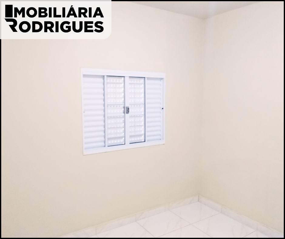 Imagens do imóveis CASA 2 Dormitório Px. ao Novo Supermercado PORECATU