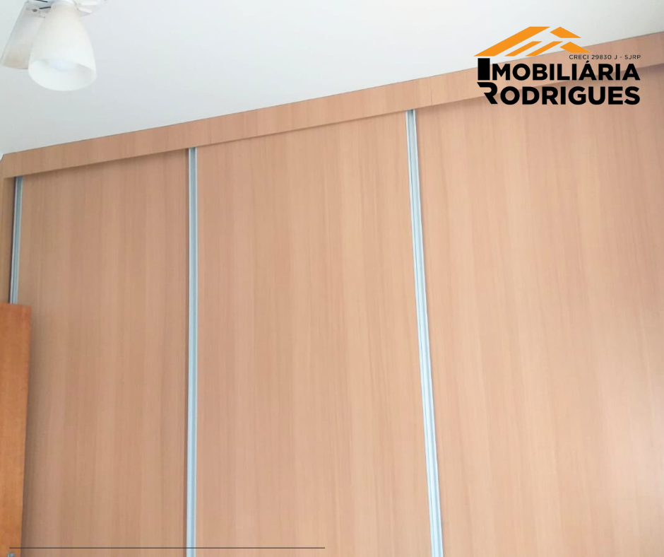 Imagens do imóveis ALUGA-SE SOBRADO EM EXCELENTE LOCALIZAÇÃO