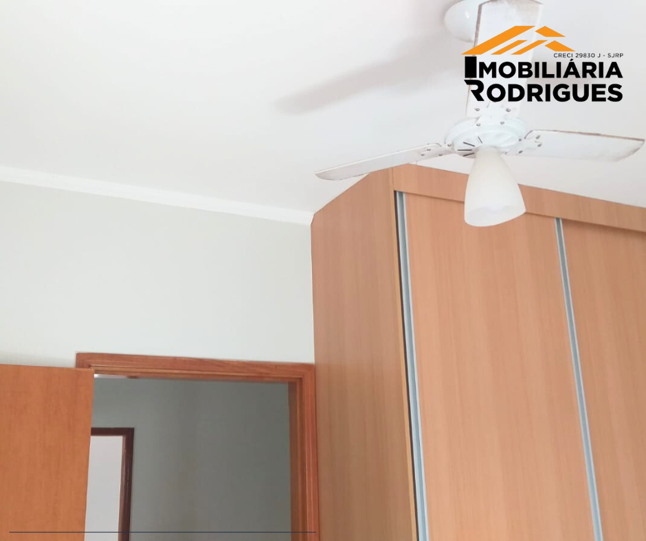 Imagens do imóveis ALUGA-SE SOBRADO EM EXCELENTE LOCALIZAÇÃO