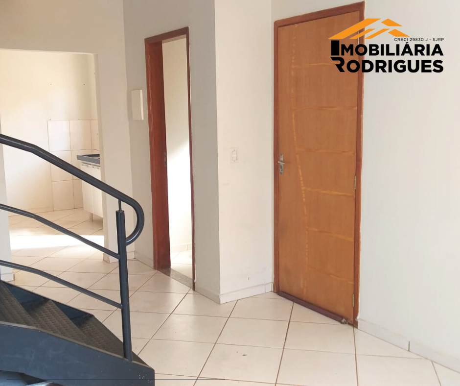 Imagens do imóveis ALUGA-SE SOBRADO EM EXCELENTE LOCALIZAÇÃO