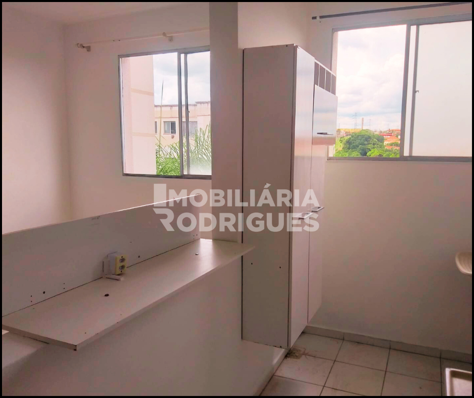 Imagens do imóveis APARTAMENTO ACONCHEGANTE PRÓXIMO AO NOVO PORECATU!
