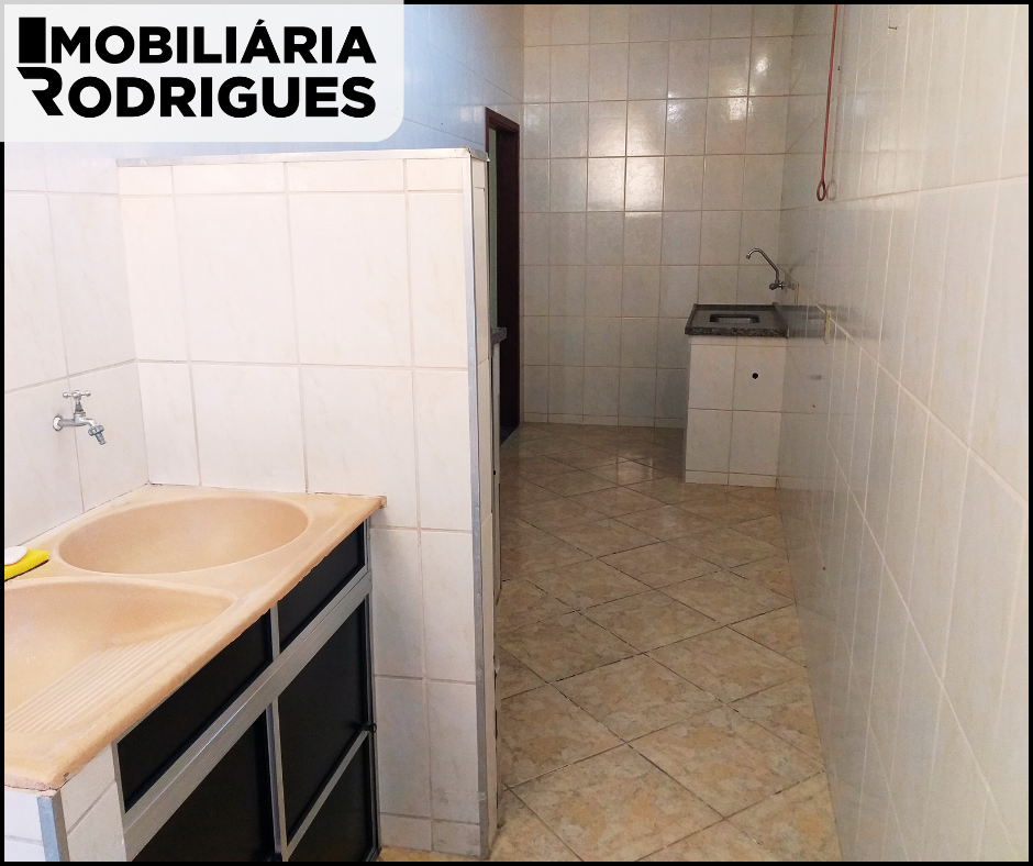 Imagens do imóveis CASA 2 Dormitório Px. ao Novo Supermercado PORECATU