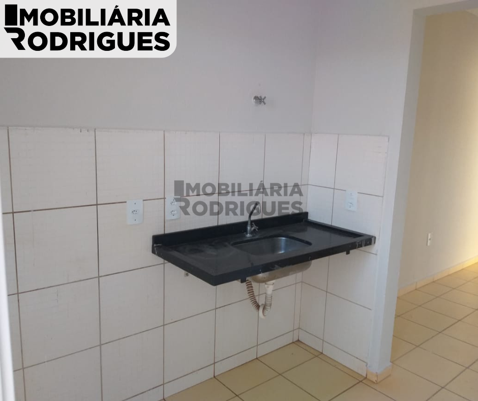 Imagens do imóveis VENDE-SE CASA EXCELENTE LOCALIZAÇÃO