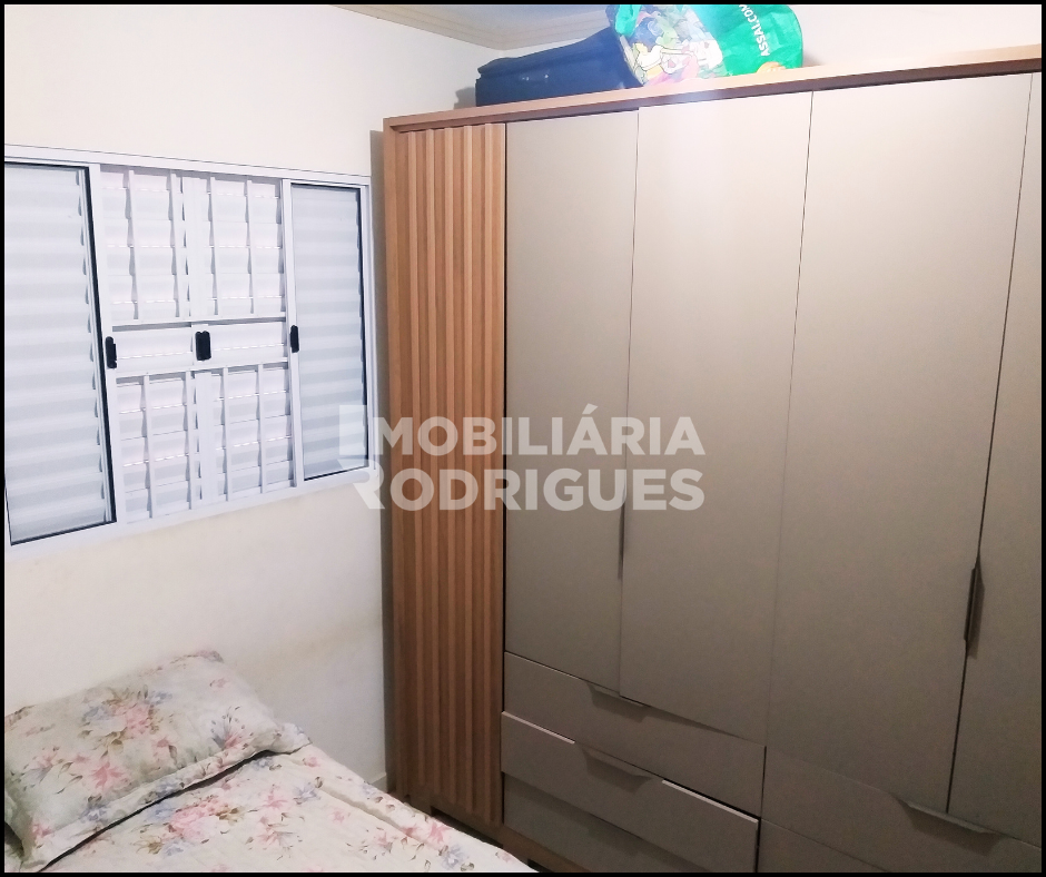 Imagens do imóveis VENDE-SE APARTAMENTO EM EXCELENTE LOCALIZAÇÃO