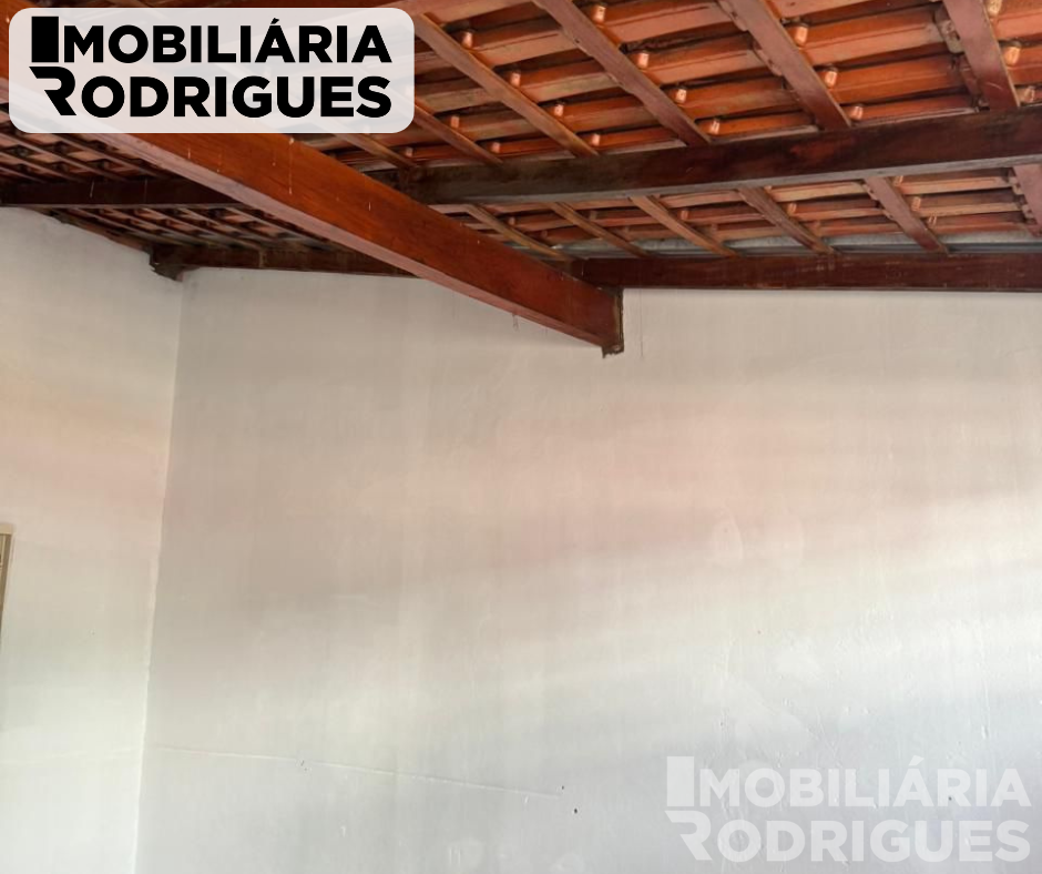 Imagens do imóveis ALUGA-SE CASA EM EXCELENTE LOCALIZAÇÃO