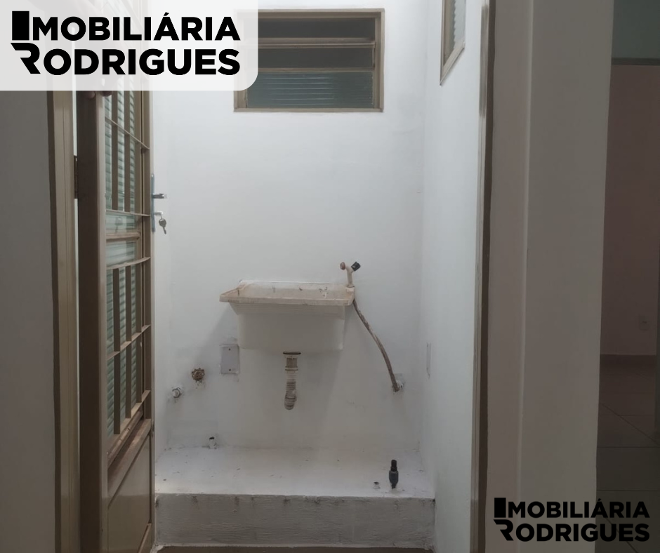 Imagens do imóveis ALUGA-SE SALAO COMERCIAL EM EXCELENTE LOCALIZAÇÃO