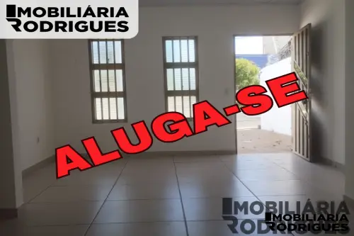 ALUGA-SE SALAO COMERCIAL EM EXCELENTE LOCALIZAÇÃO