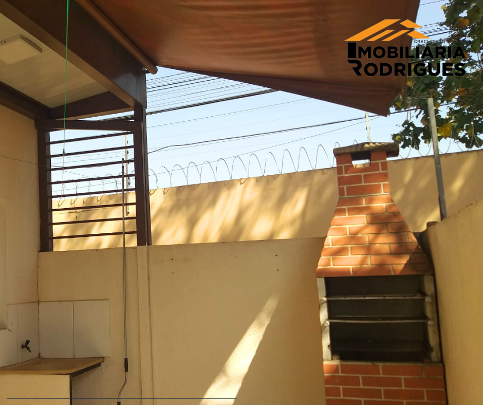 Imagens do imóveis ALUGA-SE SOBRADO EM EXCELENTE LOCALIZAÇÃO