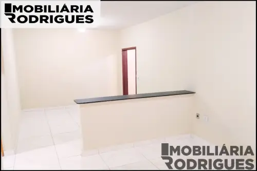 Imagens do imóveis CASA 2 Dormitório Px. ao Novo Supermercado PORECATU