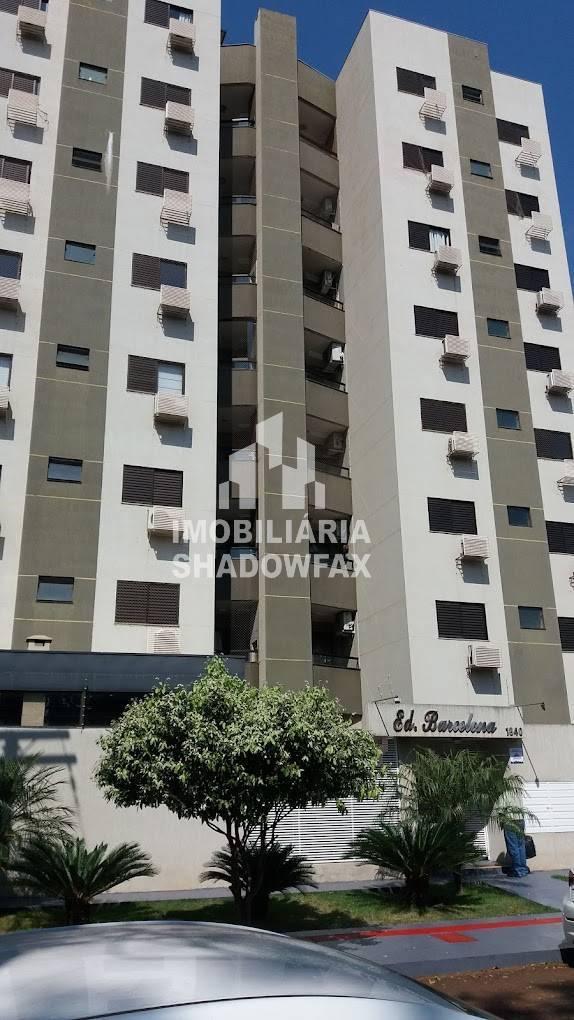 Apartamento em Dourados, Jardim América, com 3 quartos, 173m²