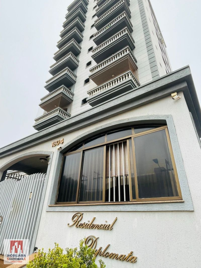 APARTAMENTO Á VENDA OU PARA LOCAÇÃO, EDIFÍCIO DIPLOMATA