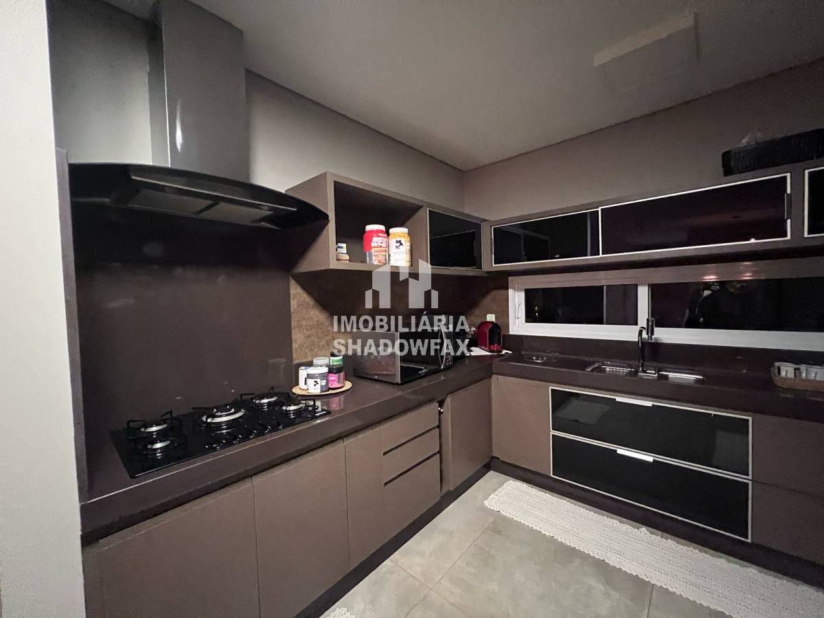 Casa à venda em Dourados, Jardim Paulista, com 3 quartos, 280m²