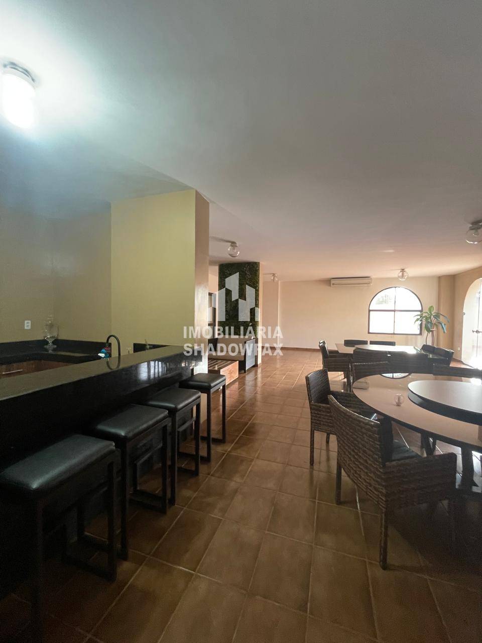 Apartamento de luxo à venda, no Edíficio Flamboyant,  em Dourados, Jardim Central, com 3 quartos, 176,53m²