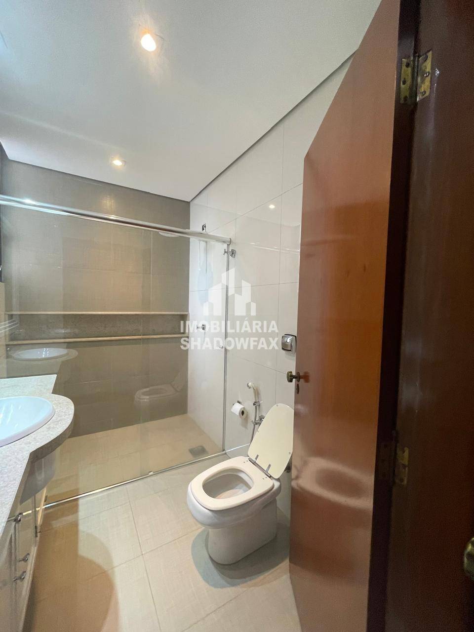 Apartamento de luxo à venda, no Edíficio Flamboyant,  em Dourados, Jardim Central, com 3 quartos, 176,53m²