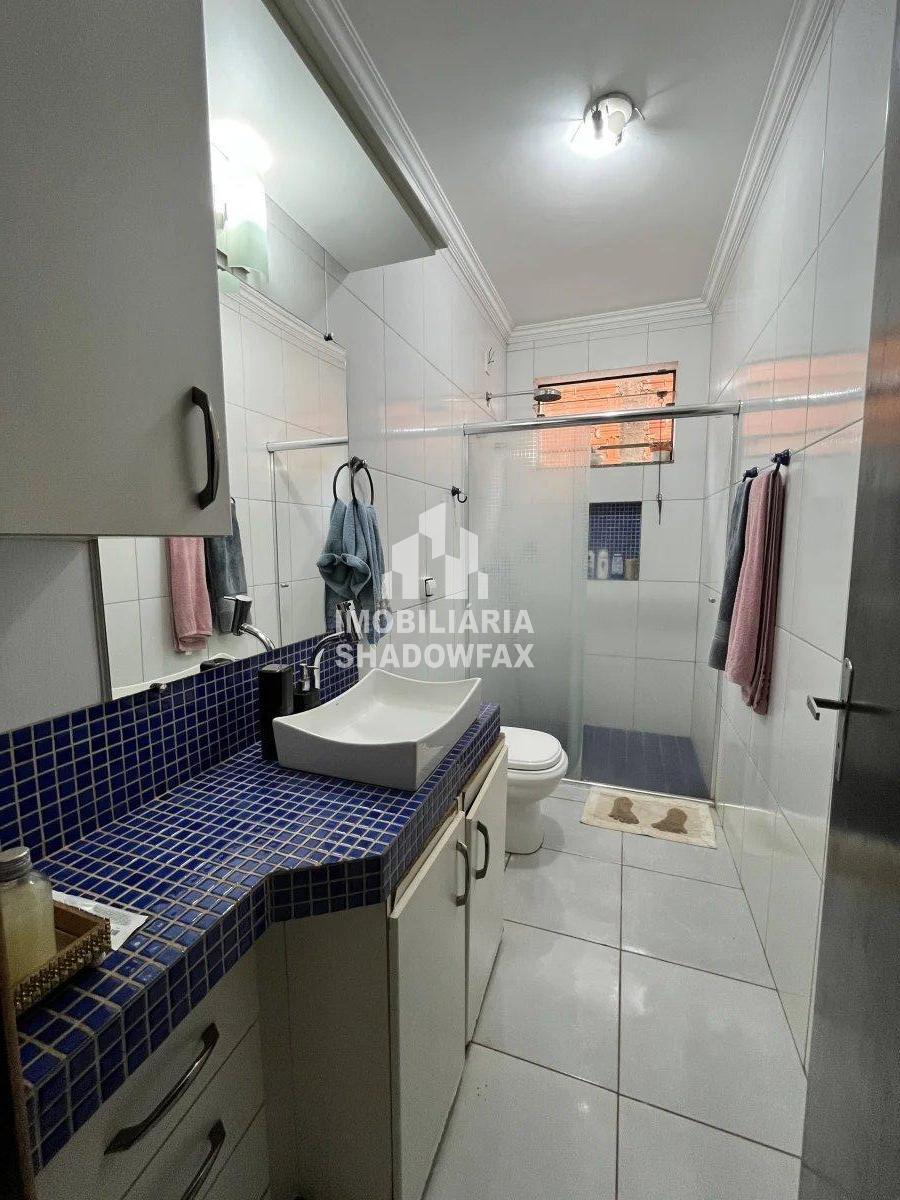 Casa com 4 quartos, 400m², à venda em Dourados, Portal