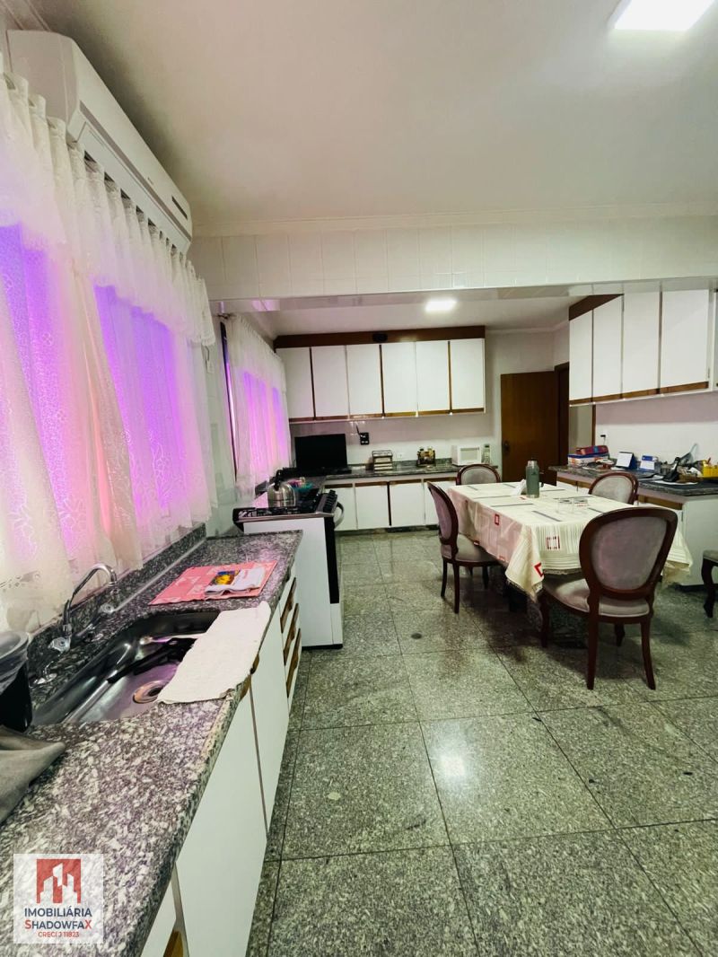 APARTAMENTO Á VENDA OU PARA LOCAÇÃO, EDIFÍCIO DIPLOMATA