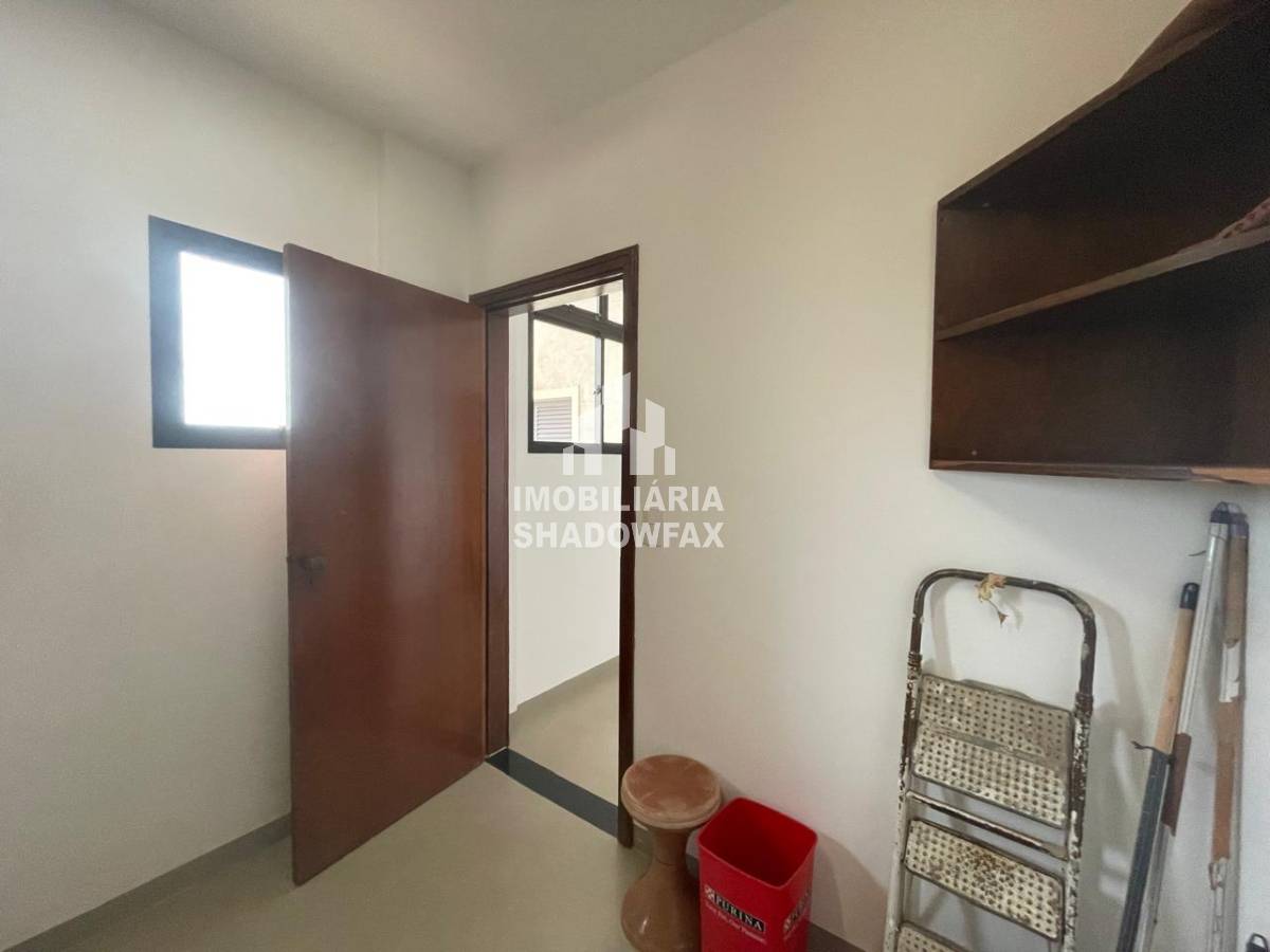 Apartamento de luxo à venda, no Edíficio Flamboyant,  em Dourados, Jardim Central, com 3 quartos, 176,53m²