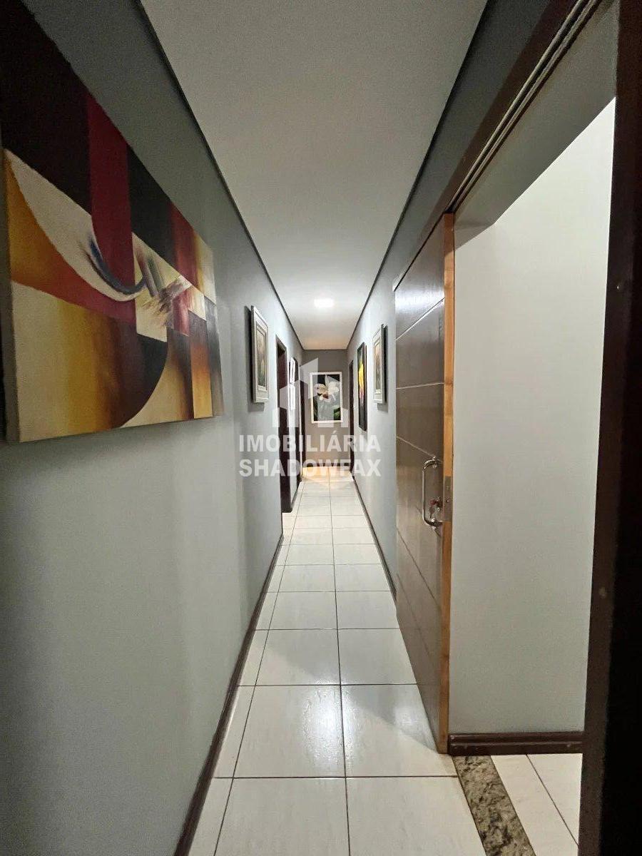 Casa com 4 quartos, 400m², à venda em Dourados, Portal