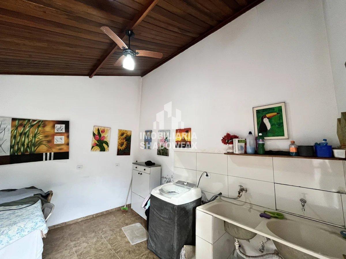 Casa com 4 quartos, 400m², à venda em Dourados, Portal