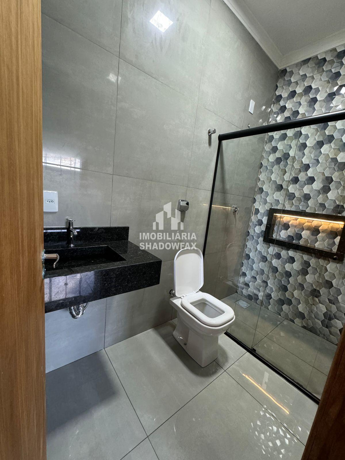 Casa 3 com 3 quartos, sendo 1 suite, 70m², à venda no Jardim Guaicurus, Dourados, MS