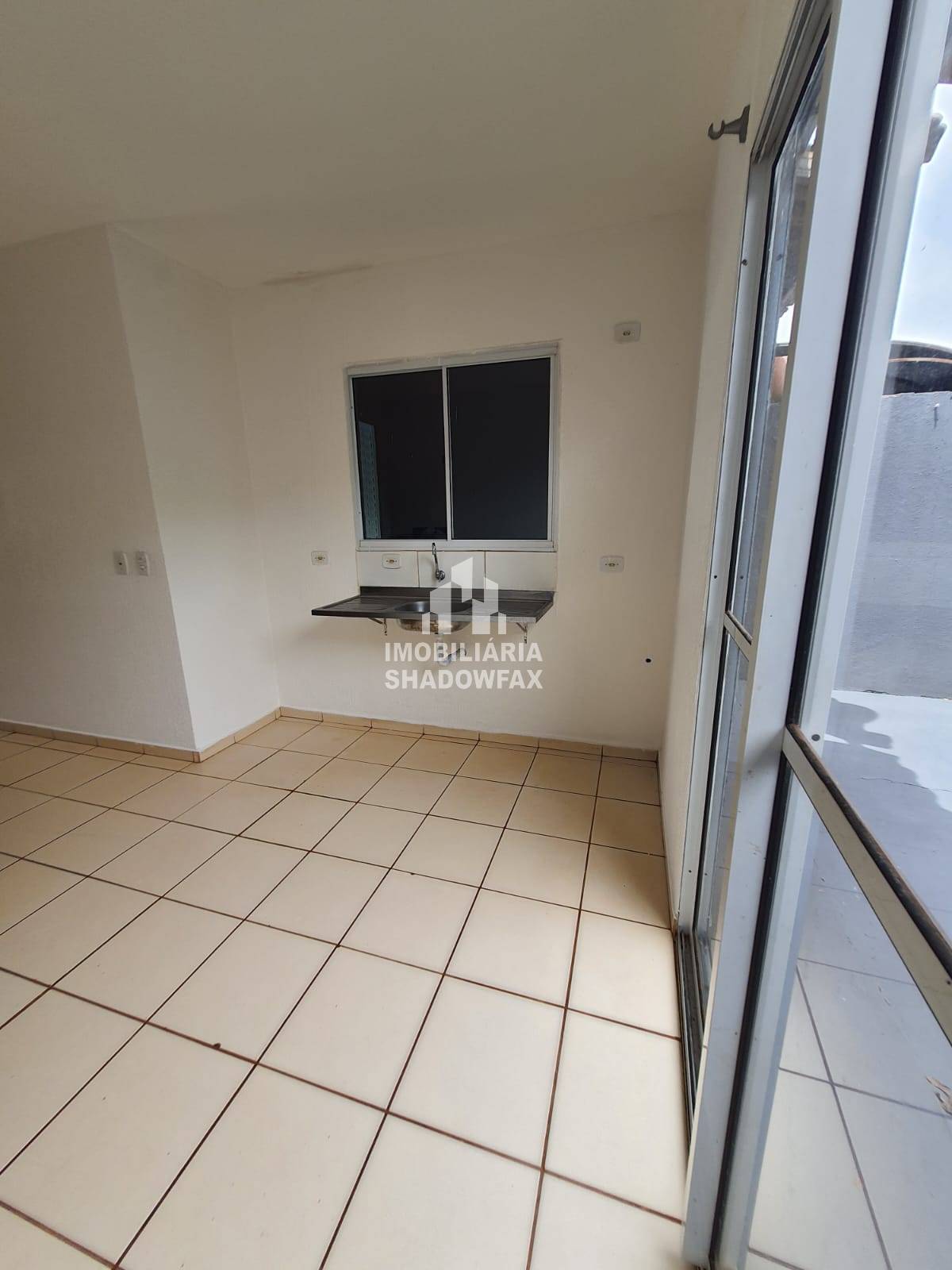 Casa de condomínio à venda, no Condomínio Morada Dourados I,  em Dourados, Jardim Novo Horizonte, com 2 quartos, 43m²