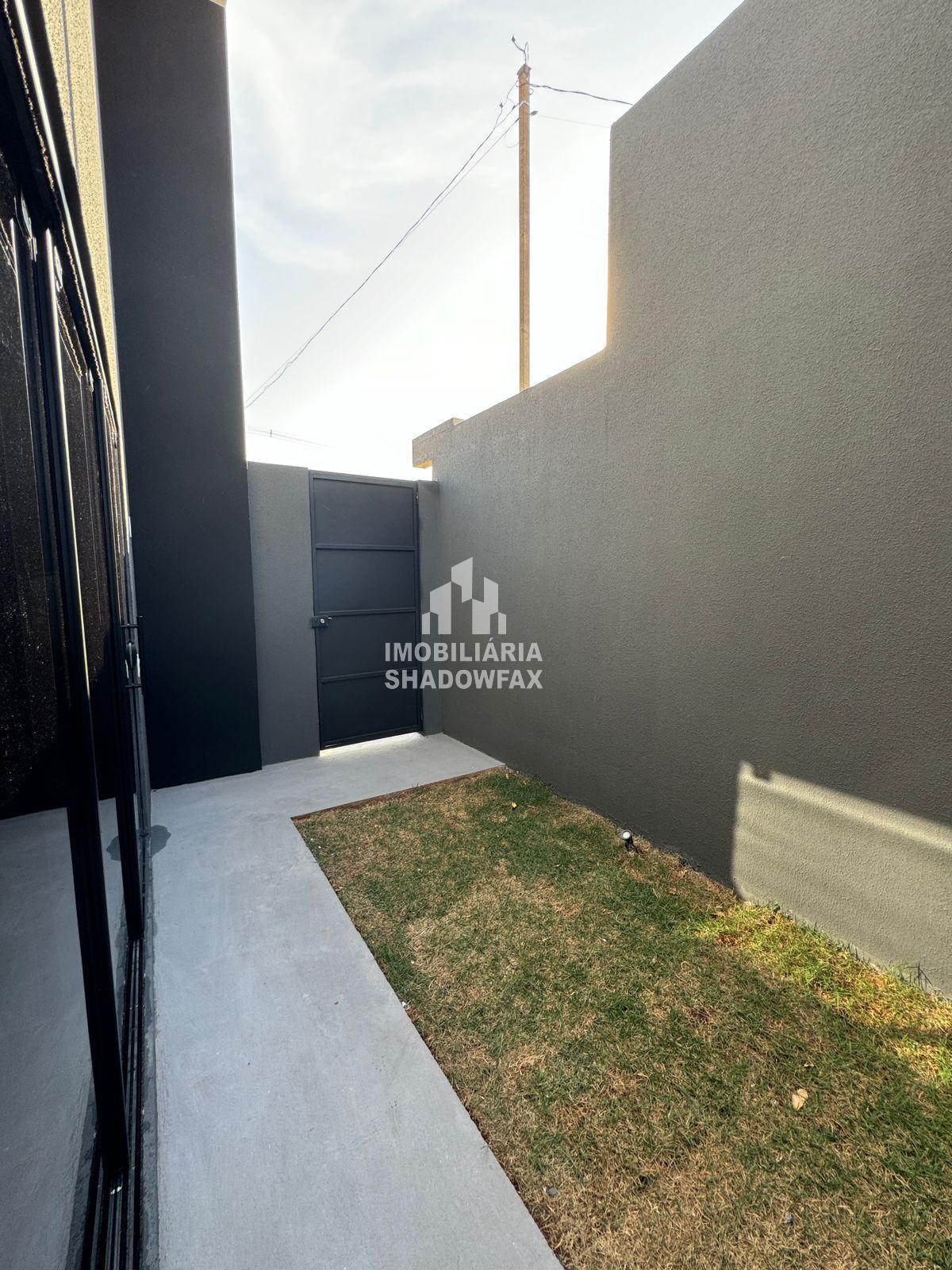 Casa 3 com 3 quartos, sendo 1 suite, 70m², à venda no Jardim Guaicurus, Dourados, MS