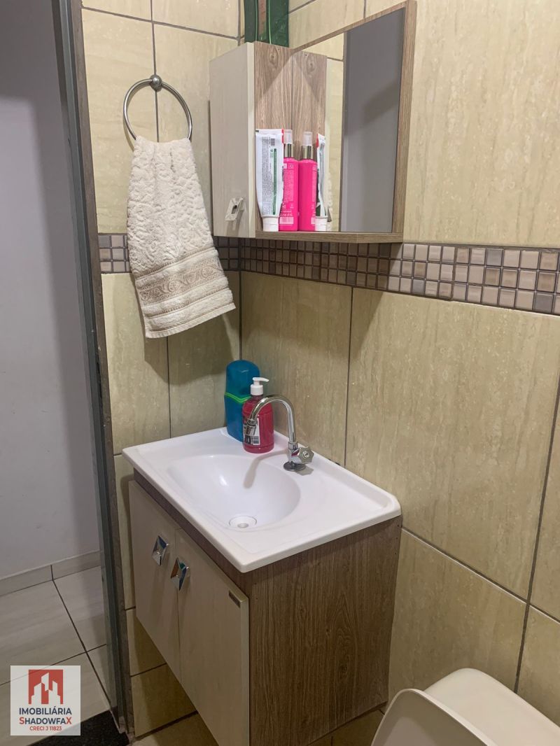 Casa à venda em Dourados, Ypê Roxo, com 02 quartos, 300m²