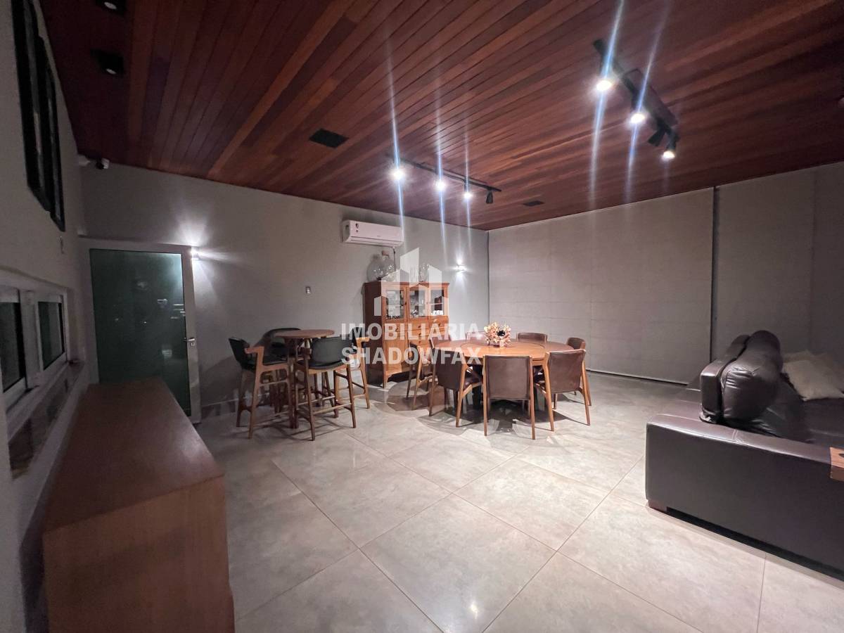 Casa à venda em Dourados, Jardim Paulista, com 3 quartos, 280m²