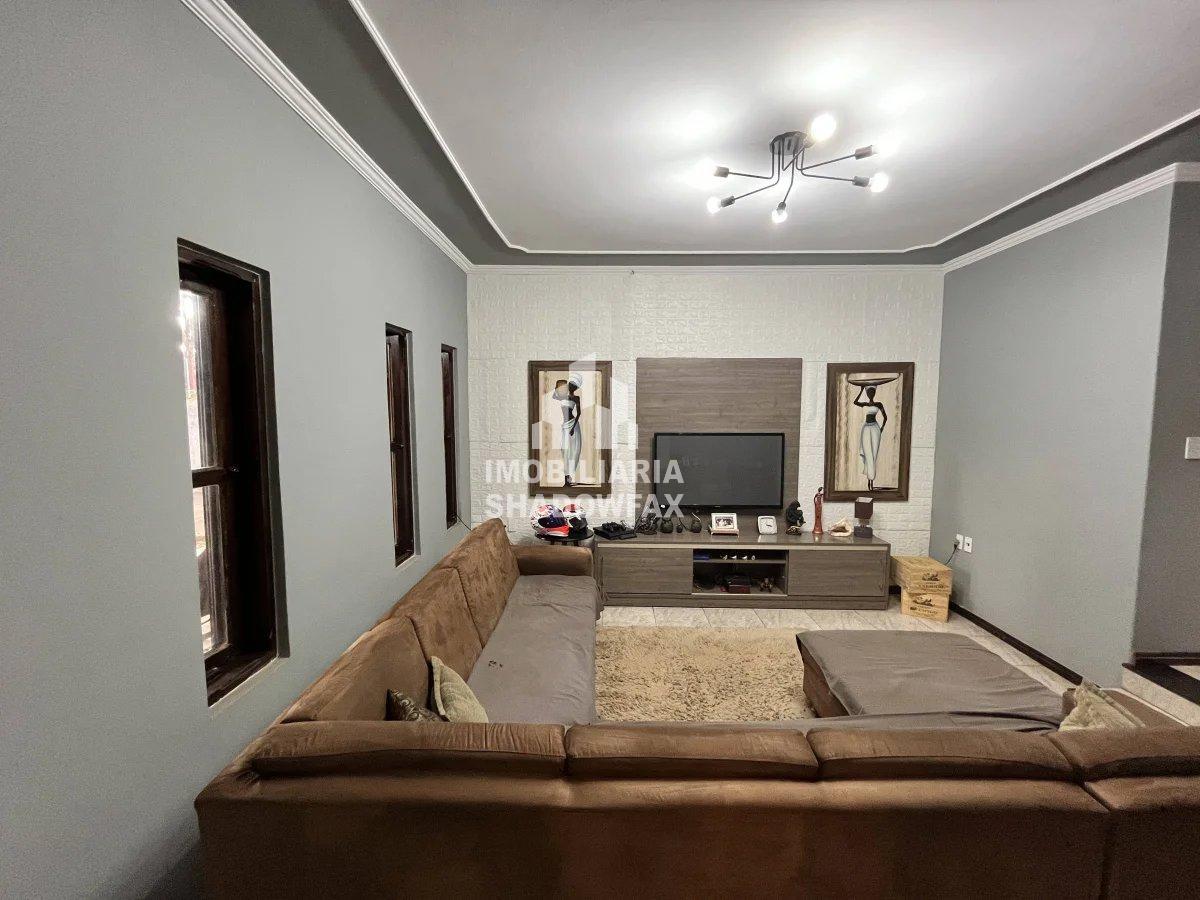 Casa com 4 quartos, 400m², à venda em Dourados, Portal