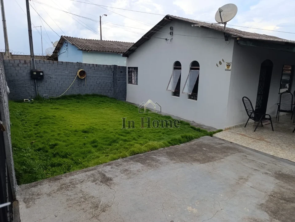 Casa a venda no Jardim Tarobá