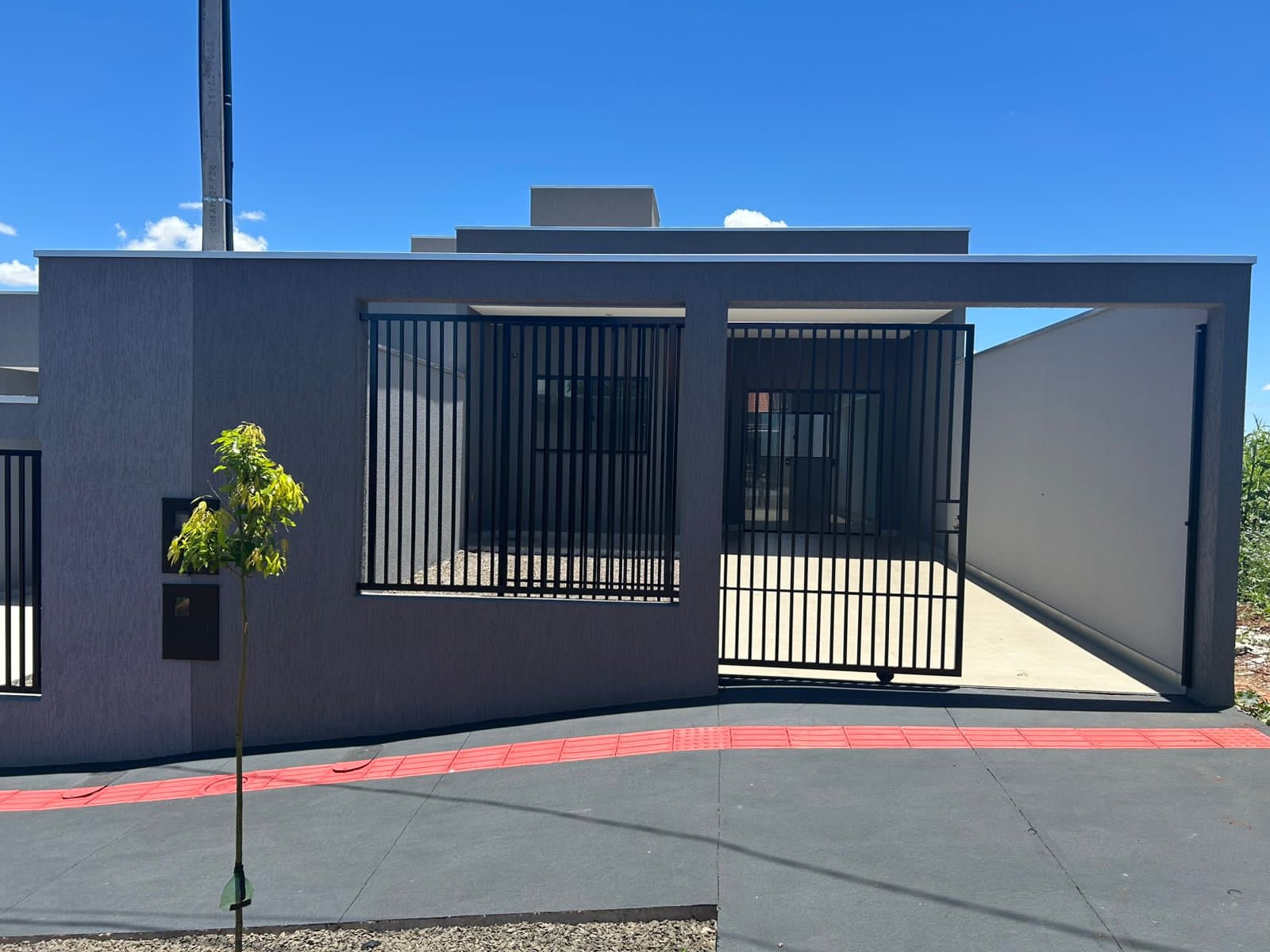 Linda Casa com dois dormitórios no Jardim Cidade Alta