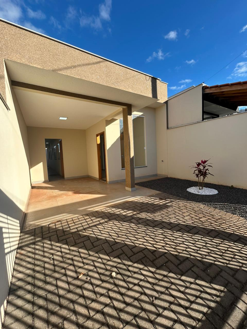 Casa com 3 dormitórios sendo um suíte no Jardim Espanha