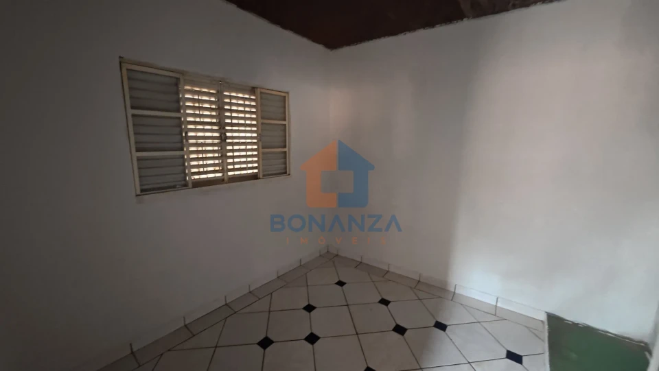 Imagens do imóveis Casa na Rua José Bergamíni, 09