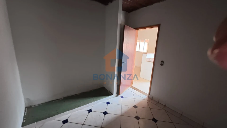 Imagens do imóveis Casa na Rua José Bergamíni, 09