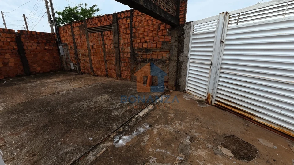 Imagens do imóveis Casa na Rua José Bergamíni, 09