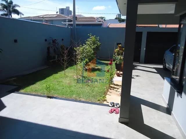 Imagens do imóveis Casa à venda no Residencial Eldorado - R. Cel. Rodrigues Simões, s/n